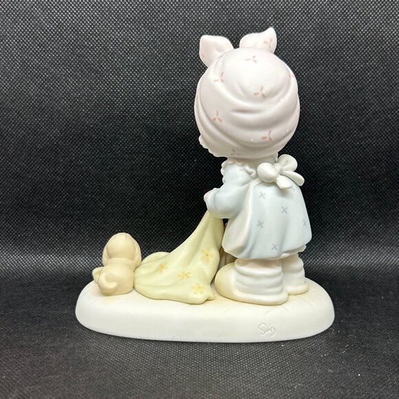PRECIOUS Moments “Sweep all your worries away" figurine - Picture 2 of 5